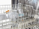 Leifheit-Salat-Dressing-Shaker-gravidus-8453_6.jpg