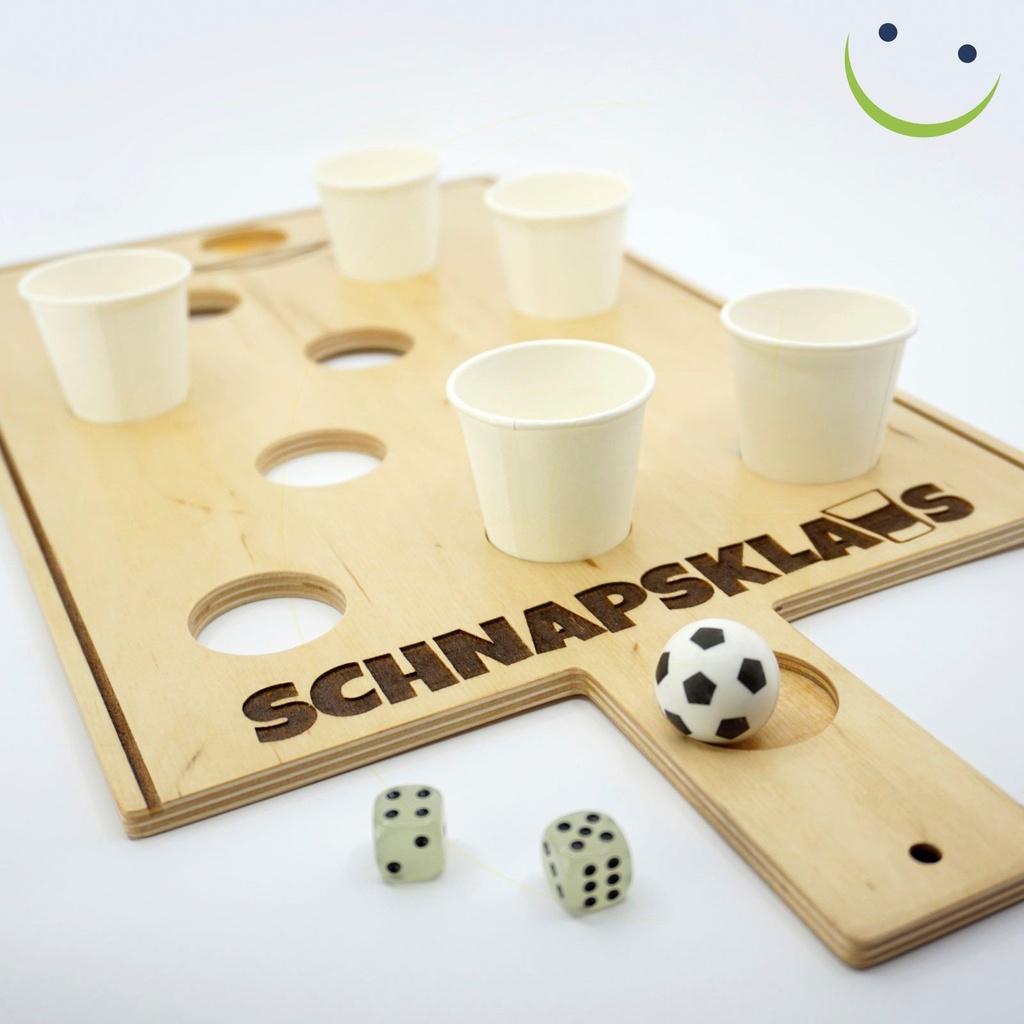Schnapsklaus-Das-ultimative-Party-Trinkspiel-fuer-unvergessliche-Feiern-schnapsklaus--trinkspiel--saufspiel--partyspiel--party--schnapshalter--kicker--fussball--schnapskicker--saufen--vat.jpg