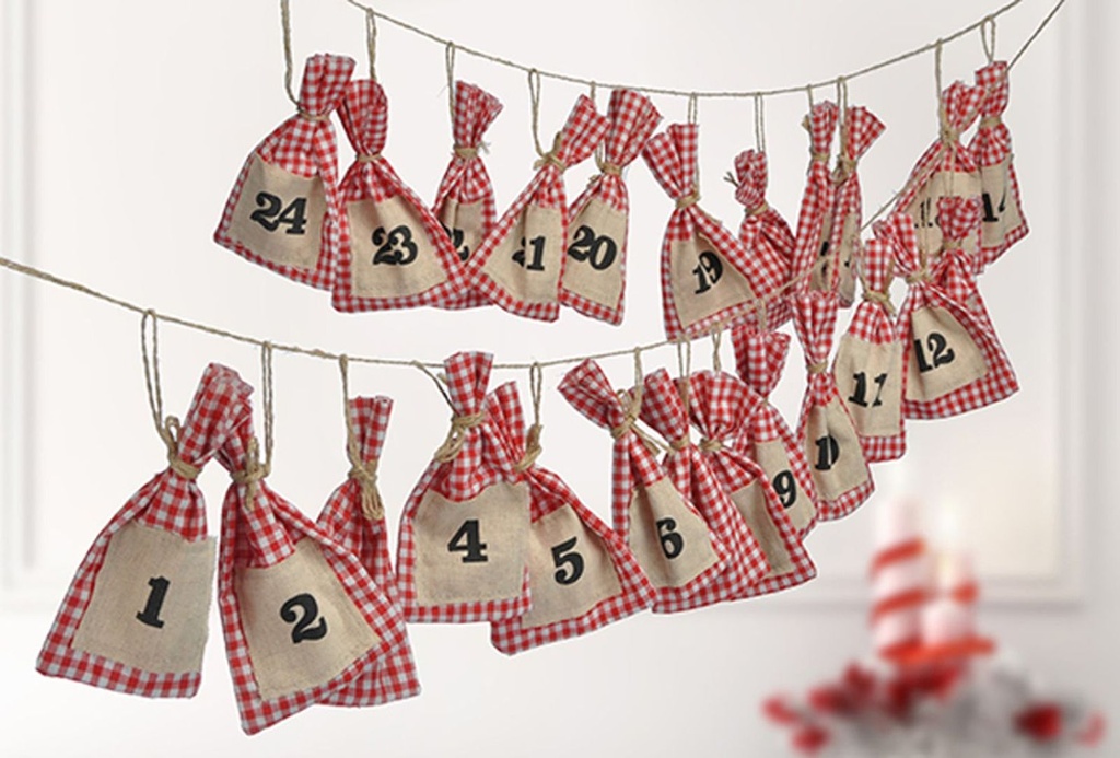 [8051] Adventskalender Weihnachten Kalender Advent rot/weiß karierten